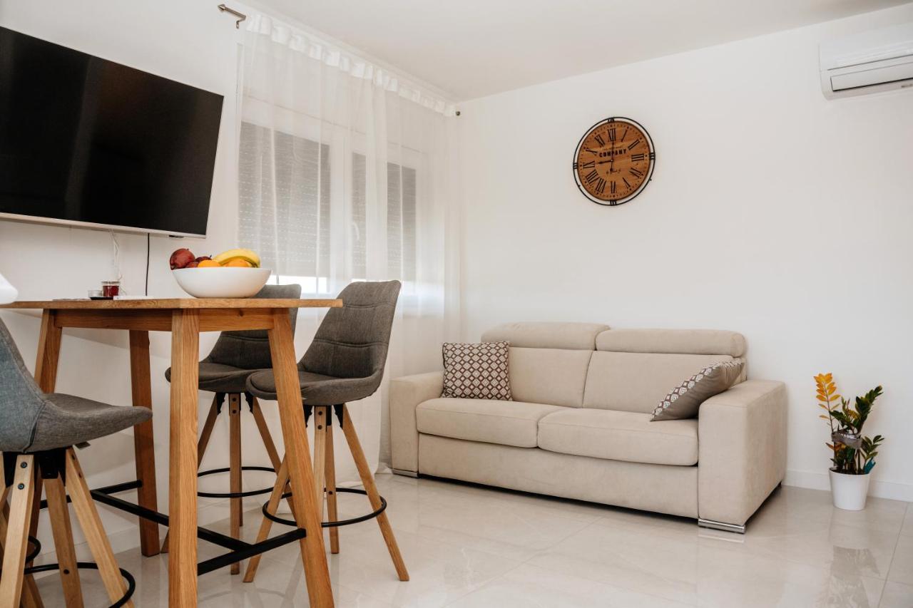 Apartment M&A Zara Esterno foto