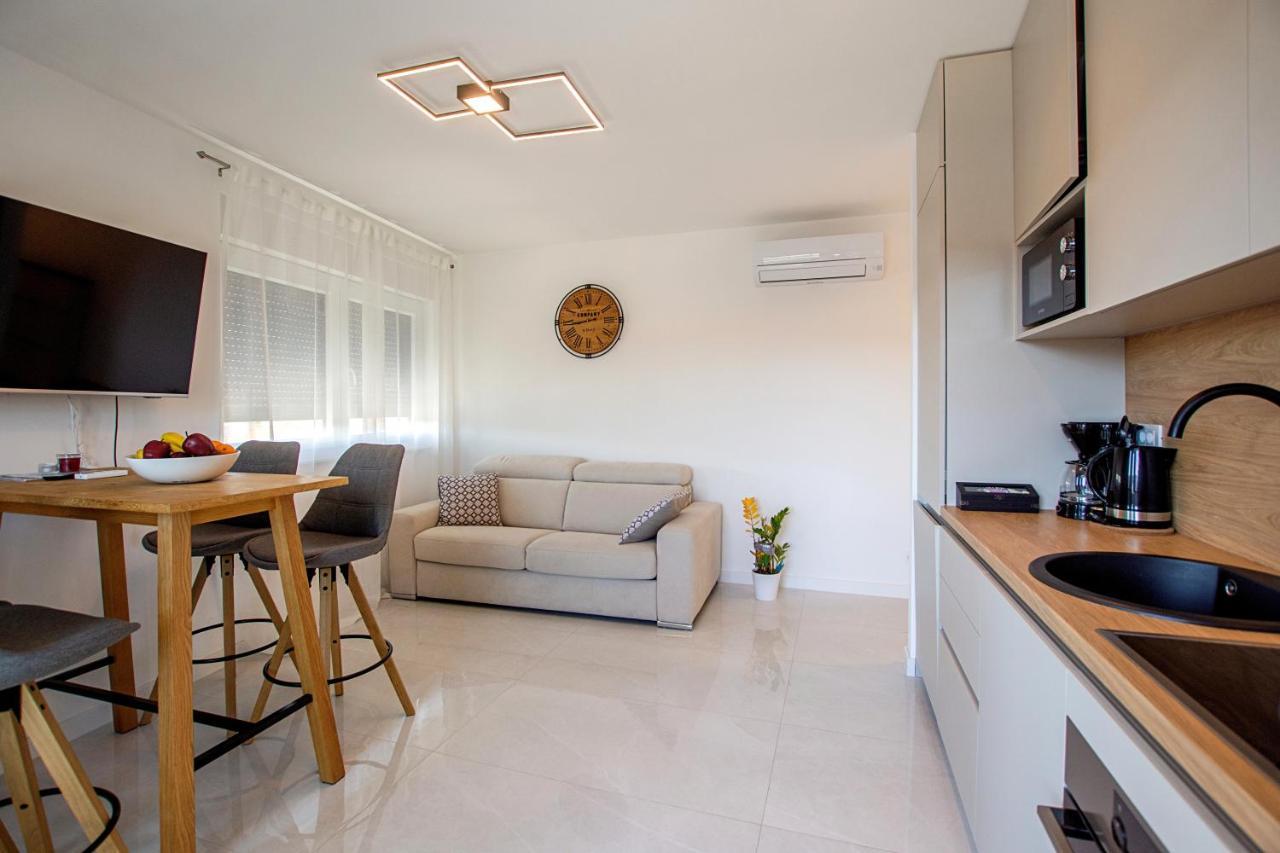 Apartment M&A Zara Esterno foto